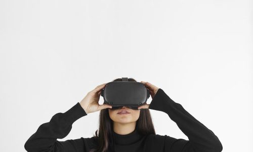 mujer-casco-realidad-virtual